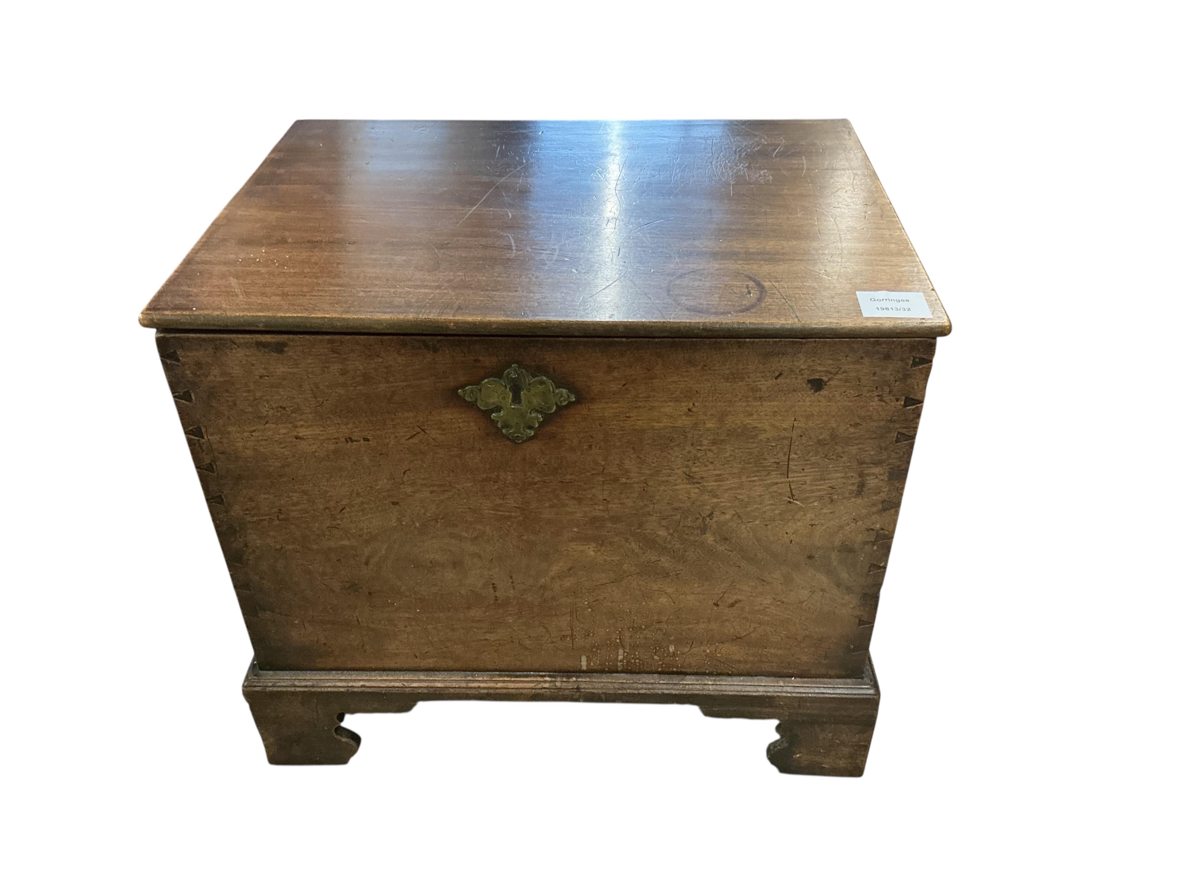 A small George III style mahogany trunk, width 59cm, depth 36cm, height 44cm